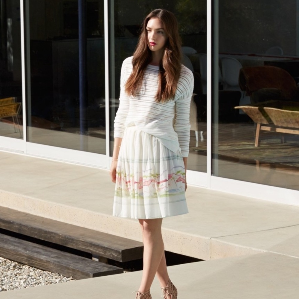 ISO Joie Skirt